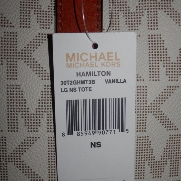 Michael Kors Hamilton PVC LG Signature Tote, Shoulder Bag $348 Vanilla #… - Picture 8 of 8